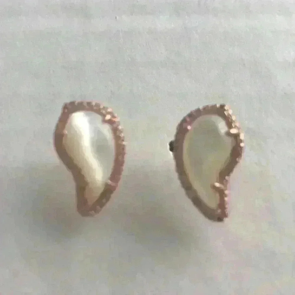 Kendra Scott new Temple in Ivory/blush gold - Picture 4 of 8